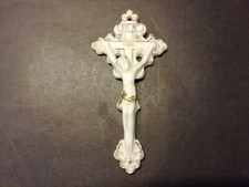 Altes Porzellan Wandkreuz