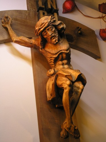 Altes kreuz kruzifix bildhauer - kruzifix,